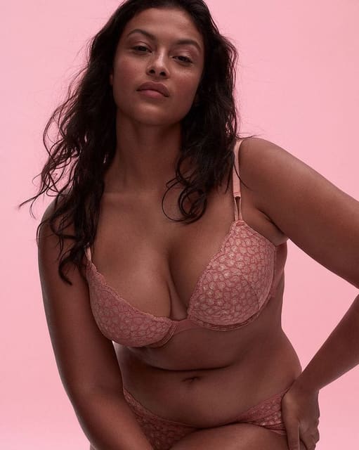 Victoria's Secret Sexy Tee 2021 — Victoria's Secret