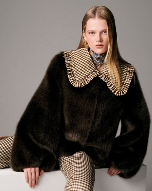SHRIMPS RESORT 22 — Shrimps
