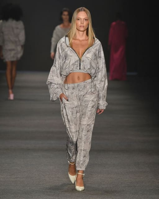 Marina Streb — 6