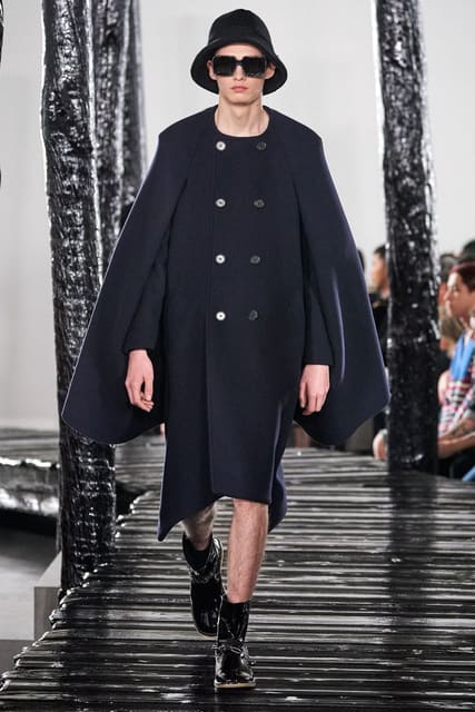 Loewe F/W 20 Men's Show — Loewe