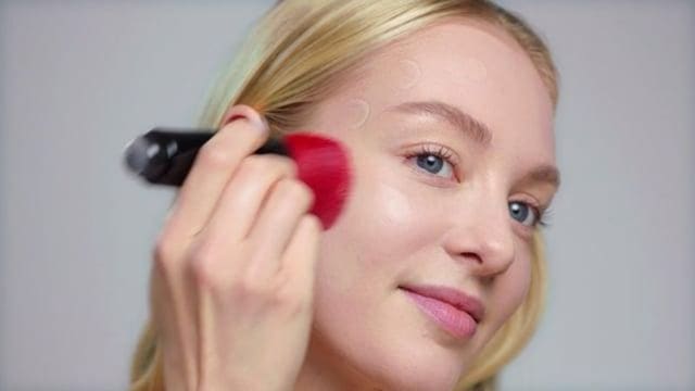 Shiseido Synchro Skin Self-Refreshing Fo... — Shiseido