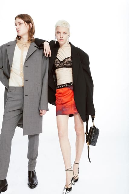 No. 21 Pre-Fall 2022 Lookbook — N21