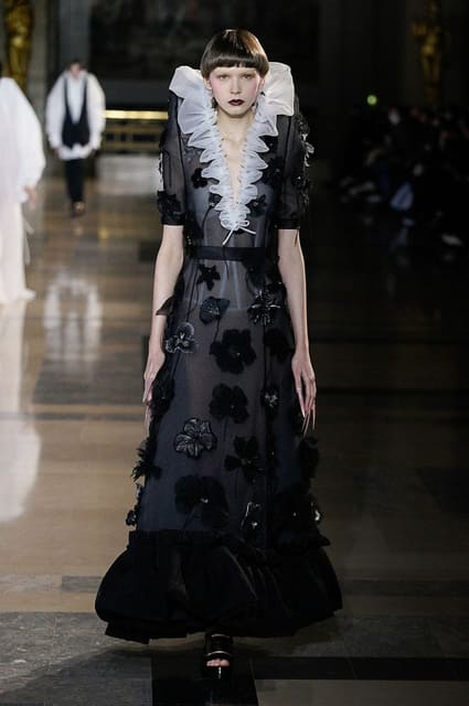 Viktor & Rolf Haute Couture Spring 2022 ... — Viktor & Rolf