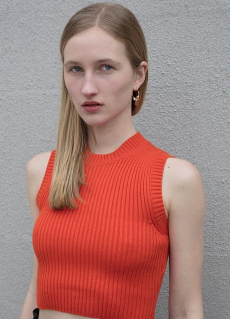 Eszter Vary