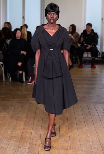 Huishan Zhang F/W 22 Show — Huishan Zhang