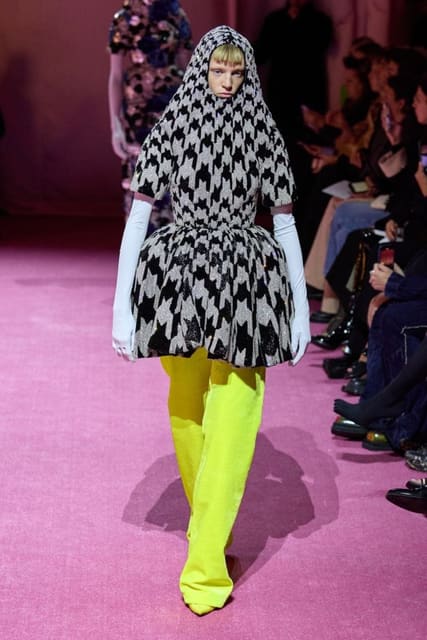 Richard Quinn F/W 22 Show — Richard Quinn