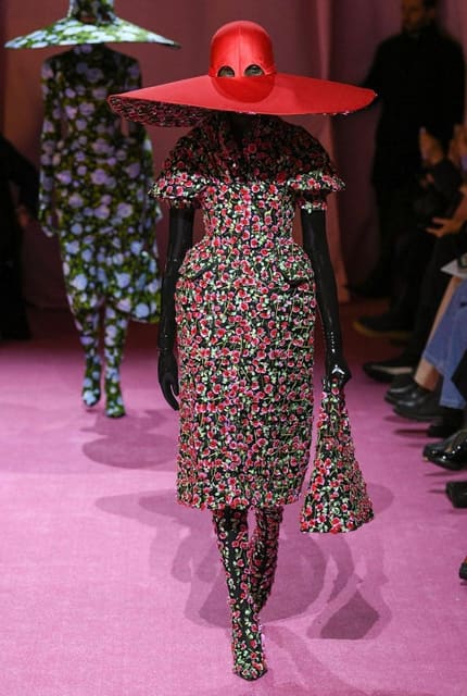 Richard Quinn F/W 22 Show — Richard Quinn