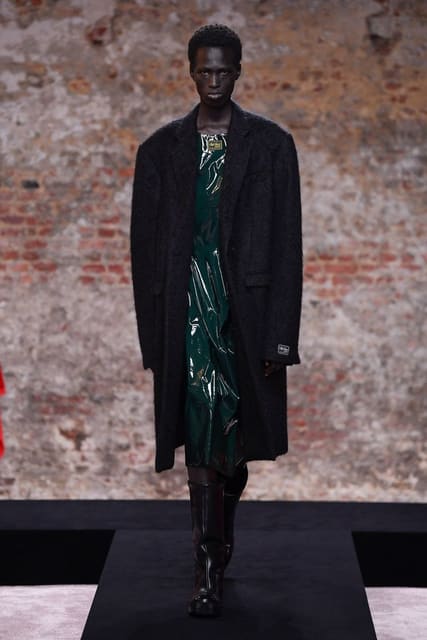 Raf Simons F/W 22 Show Antwerp — Raf Simons