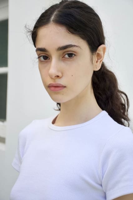 Jazmyn Barvaro — 4