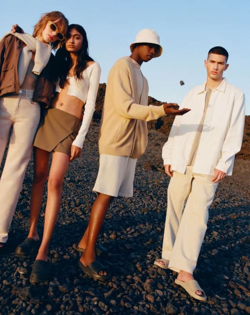 19.91 COLOURS by Christian Colomer — Pull & Bear