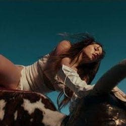 Rosalía - HENTAI — Music Video
