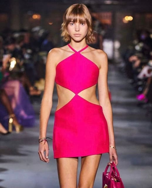 Valentino S/S 22 Show — Valentino