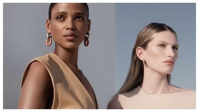 Light Reflecting Foundation Campaign — Nars Cosmetics