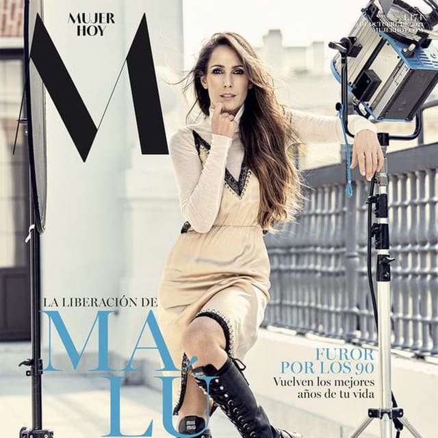 Mujer Hoy October 2021 Cover — Mujer Hoy