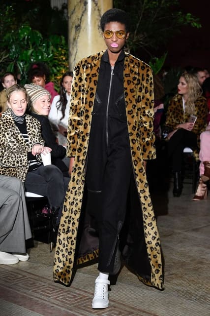 Juicy Couture F/W 18 Show — Juicy Couture