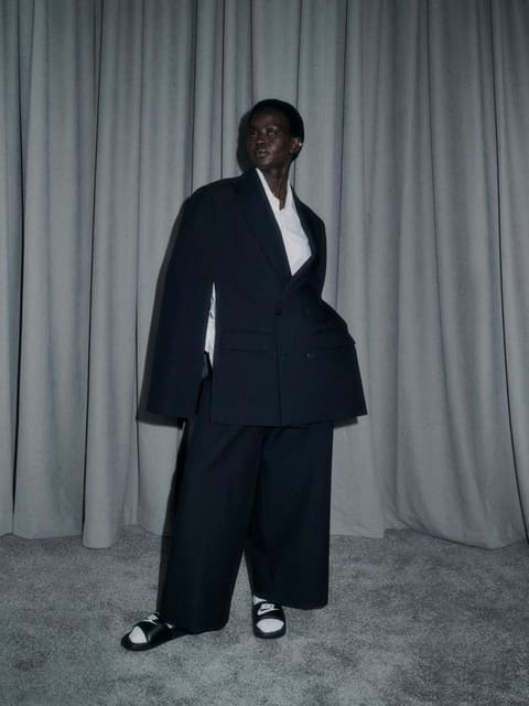 Vogue Business with AWENG — Vogue España