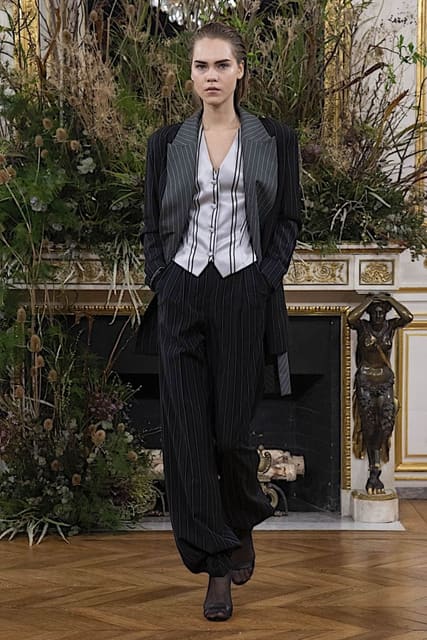 Valentin Yudashkin F/W 2020 Show — Valentin Yudashkin