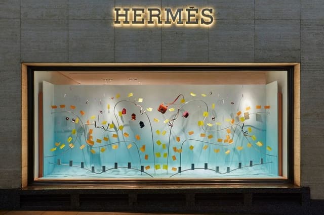Hermès SS22 Windows — Hermès