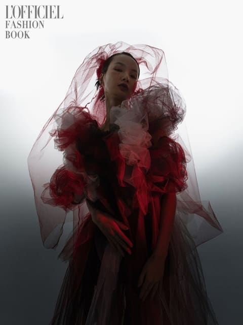 Underflow — L'Officiel Fashion Book Australia