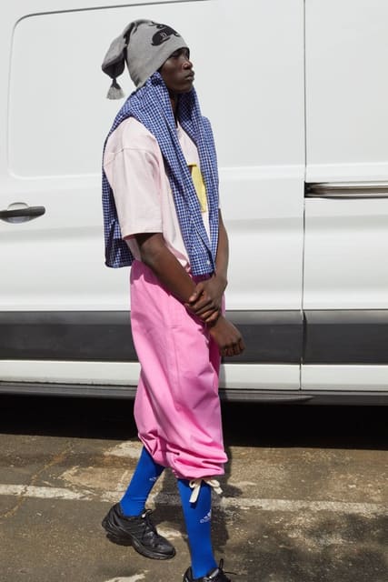 Majok Manyuat — 10