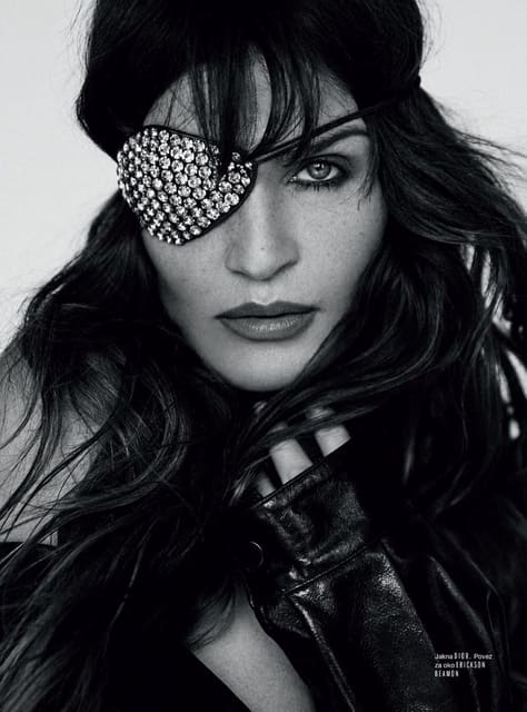 Helena Christensen — Elle Croatia