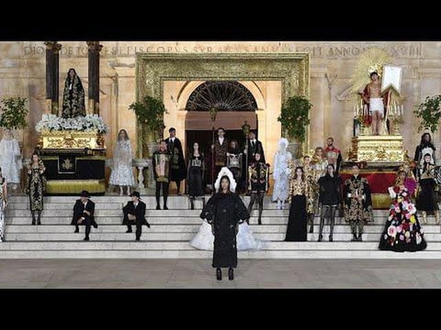 Dolce & Gabbana Alta Moda Fall 2022 Show... — Dolce & Gabbana