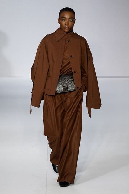 Amina Seck — 9