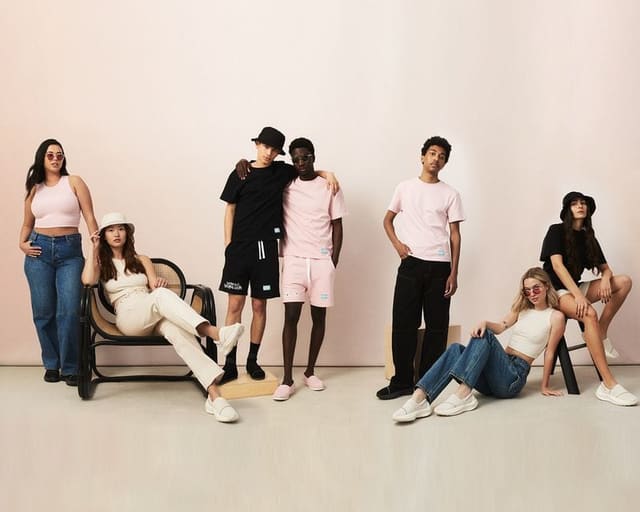 KROST x TOMS
