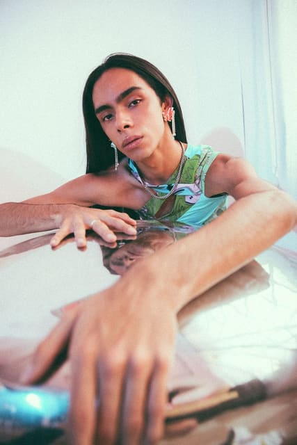 Autenticidad Icónica by Caro Campobello — DNA Magazine Mexico