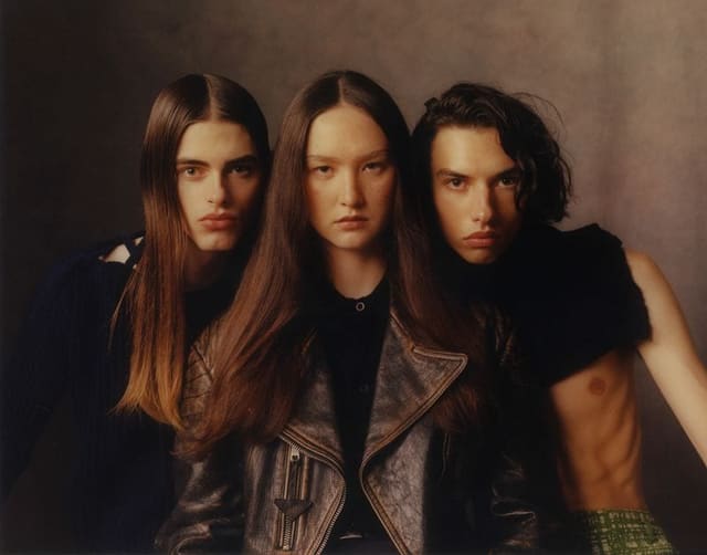 Tiempos Modernos — L'Officiel Mexico
