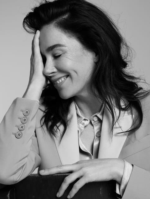 Carice Van Houten & Haline Reijn — Elle Netherlands