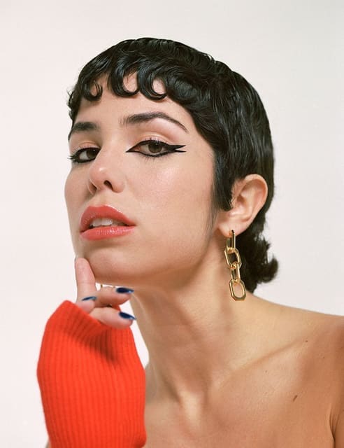 Interview | Jessica Darrow — Schön Magazine