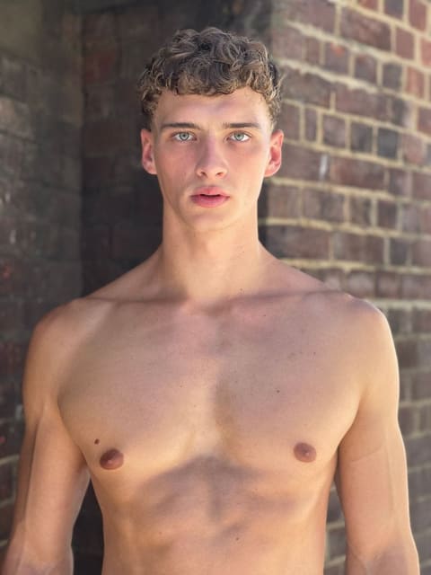 Kai Taylor — 4