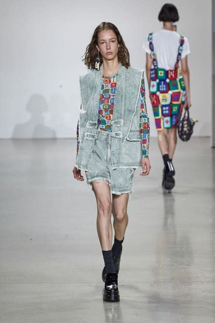 Vivienne Tam S/S 23 Show — Vivienne Tam