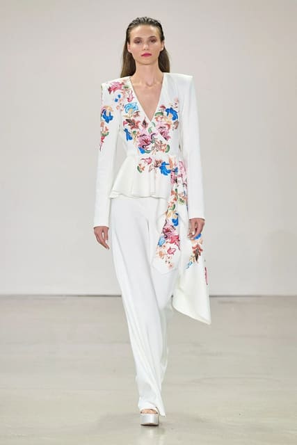 Badgley Mischka S/S 23 Show — Badgley Mischka