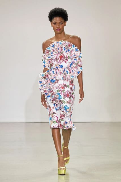 Badgley Mischka S/S 23 Show — Badgley Mischka