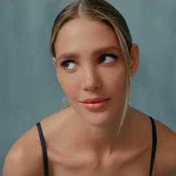 INTIMISSIMI - BASIC LACE CAMPAIGN — Intimissimi