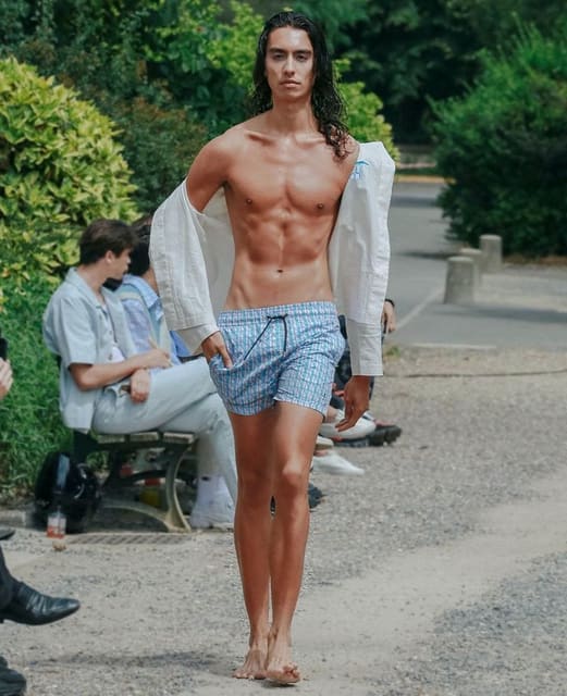 Gunther S/S 23 Show — Gunther