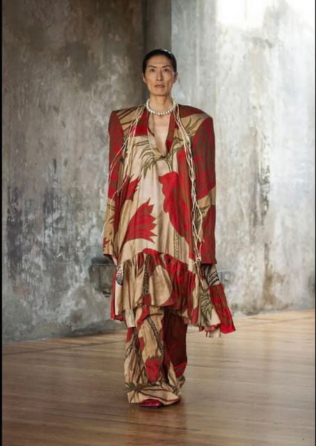 Uma Wang S/S 23 Digital Show — Uma Wang