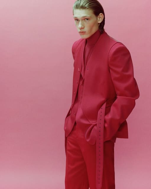 Fluro tailoring — Financial Times - HTSI Magazine