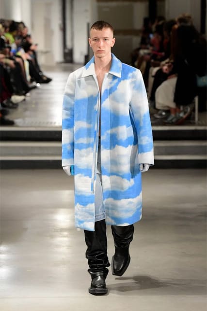 VTMNTS F/W 22 Show — Vetements