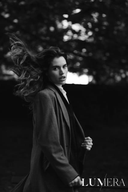 Luméra Magazine - Britt Bergmeister, Sus...