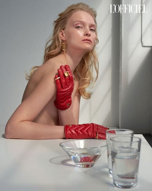 Gravity Game — L'Officiel Ukraine