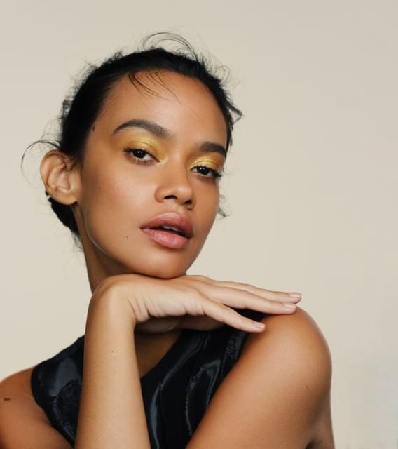 Thais Martins — 2