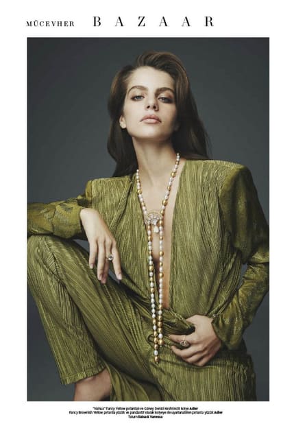 The colors of the night — Harper's Bazaar Turkey
