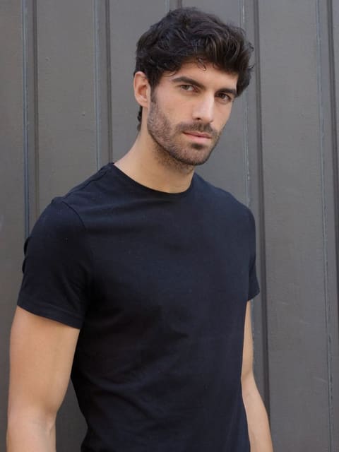Andres Manzano