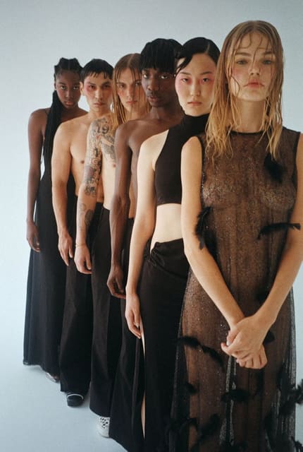 CONTACT — L'Officiel Baltic