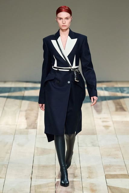 Alexander McQueen F/W 20 Show — Alexander McQueen