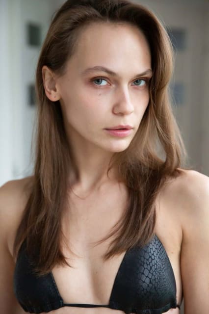 Julia Podlaszewska — 8