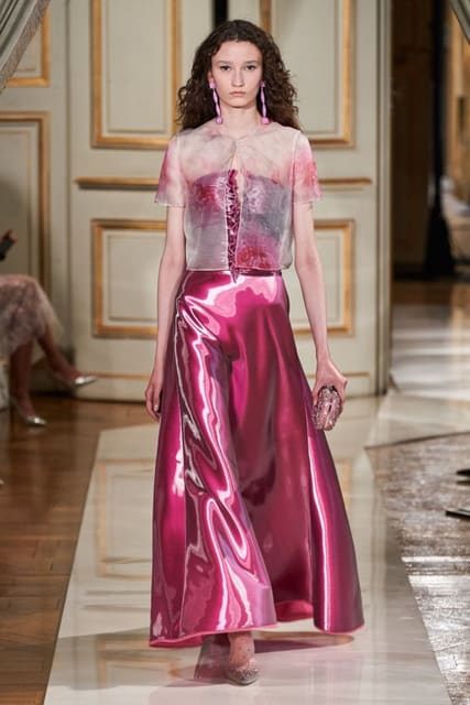 Armani Privé Haute Couture Fall 2021 Sho... — Giorgio Armani